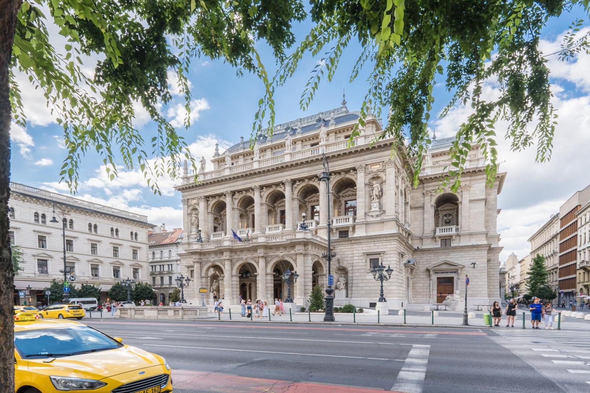 Klauzal Apartment W/3 Bedrooms, French Balcony Budapeste Exterior foto