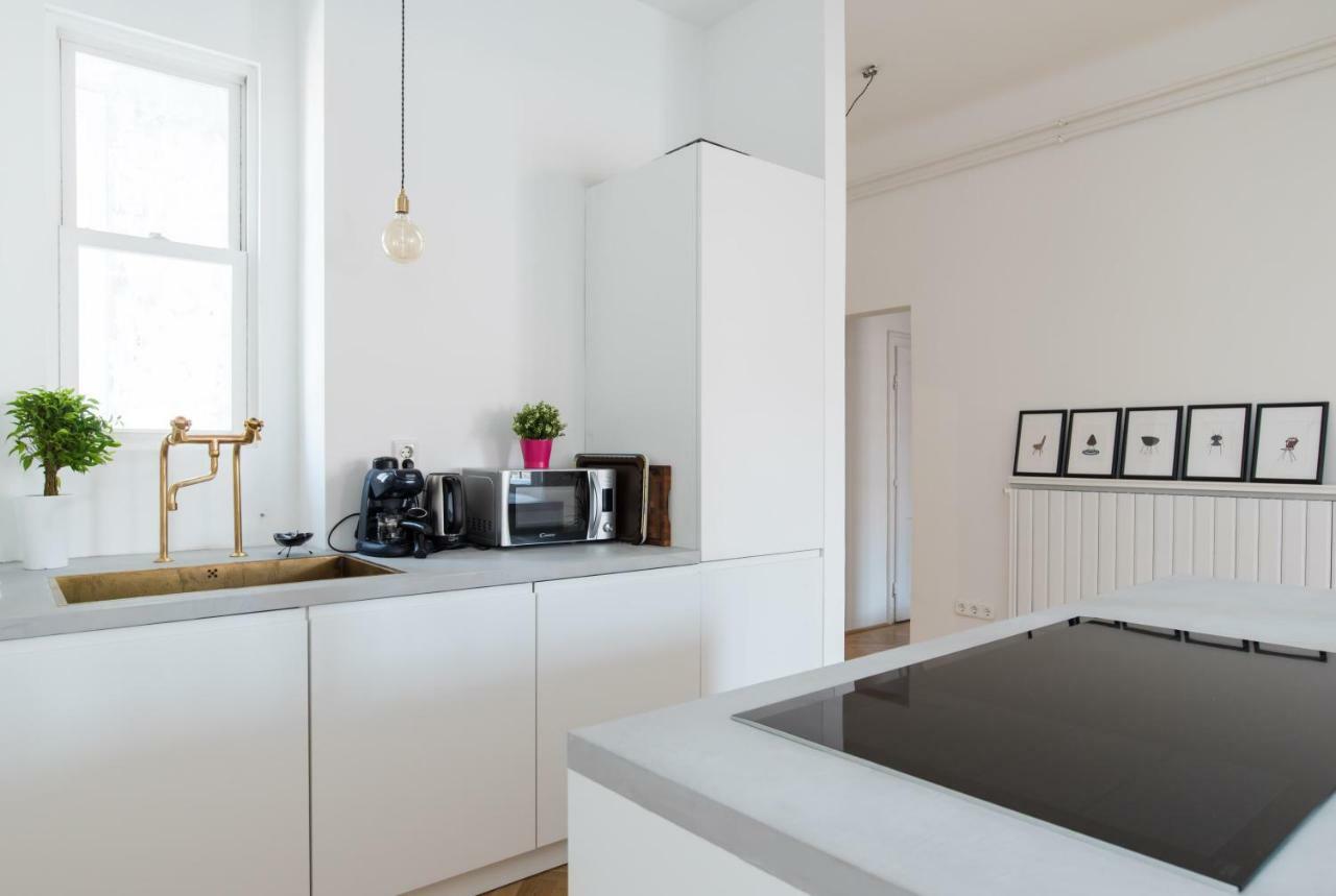 Klauzal Apartment W/3 Bedrooms, French Balcony Budapeste Exterior foto