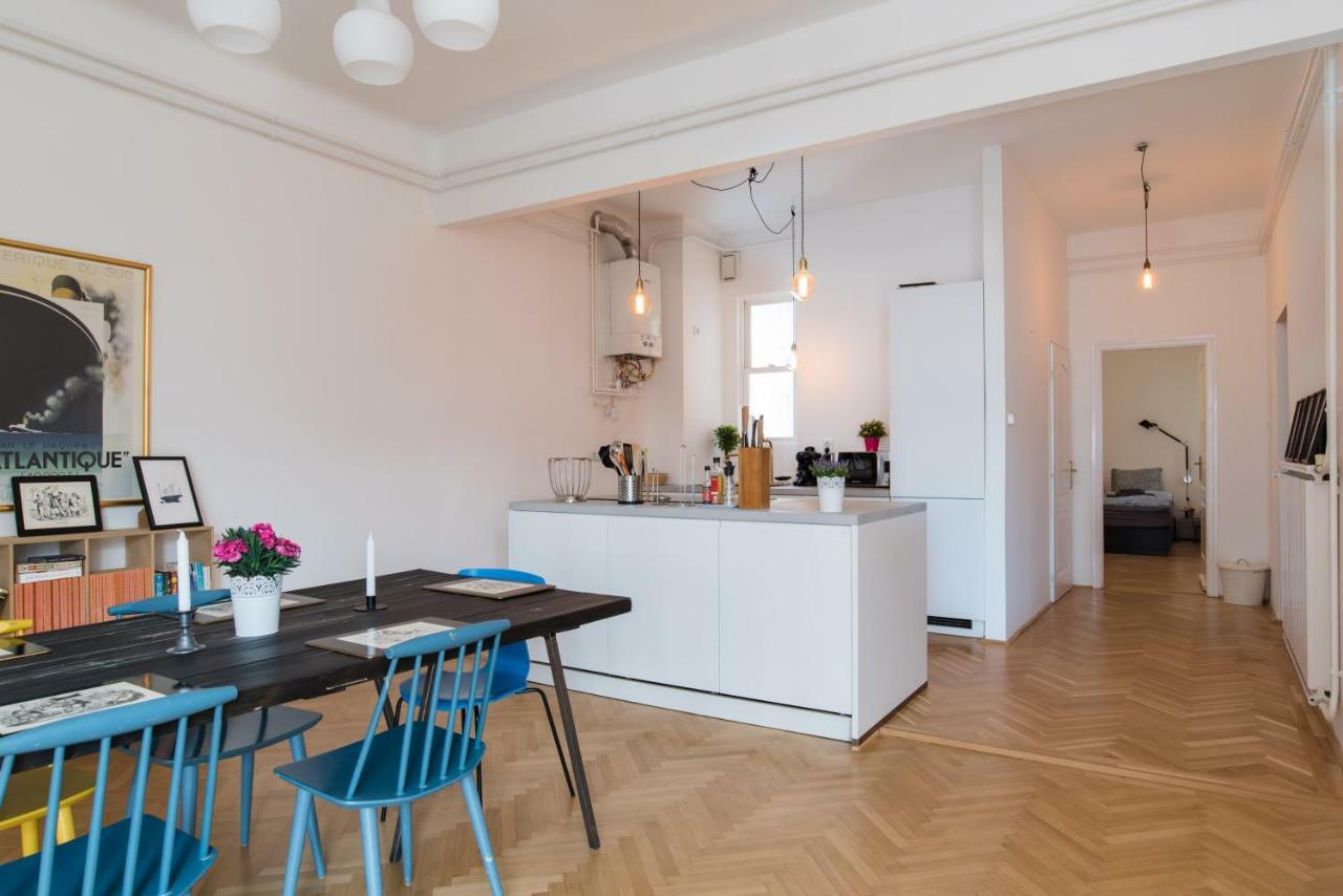 Klauzal Apartment W/3 Bedrooms, French Balcony Budapeste Exterior foto
